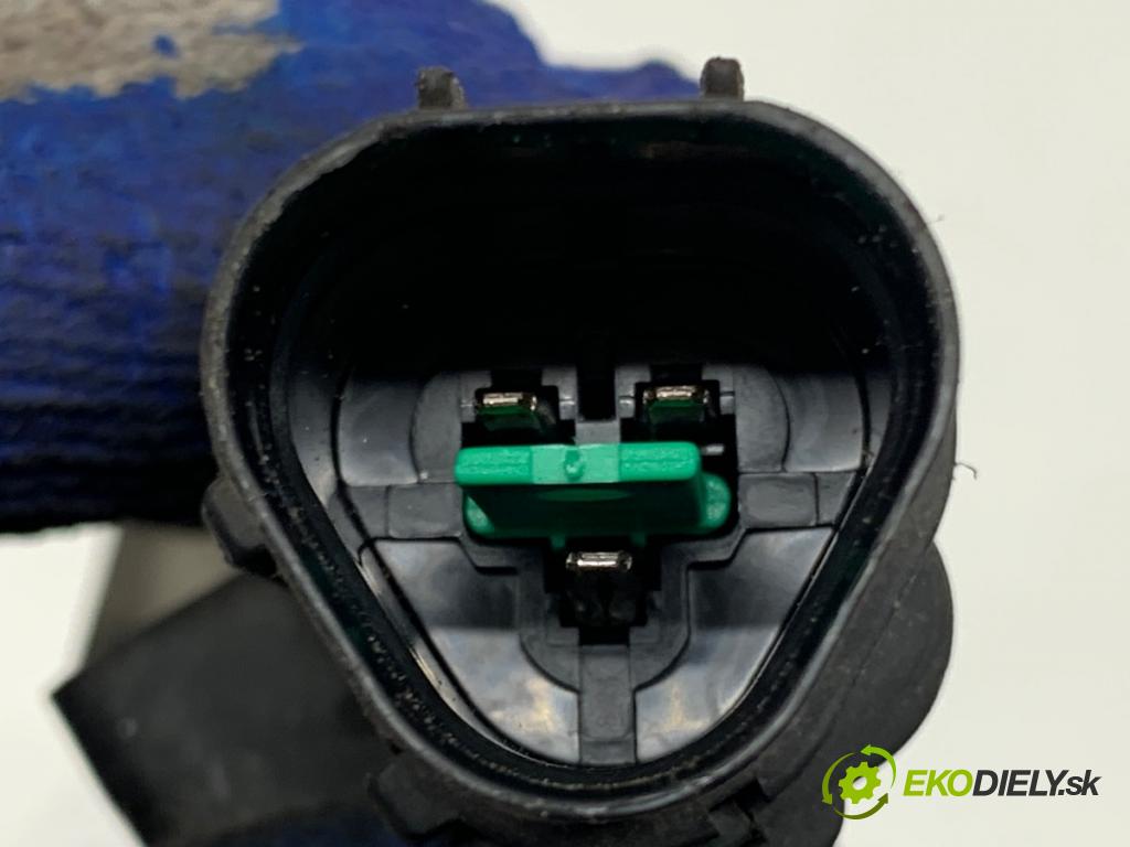 KIA PICANTO I liftback 2005 48 kW 1.1 1086 Snímač pozície hriadeľa kľukového 39310-02700 (Snímač polohy kľukového hriadeľa)