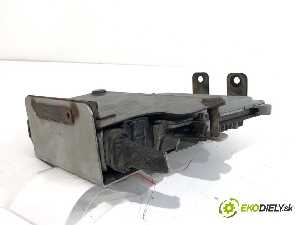 DODGE CALIBER liftback 2006 110 kW 1.8 1798 riadiaca jednotka Motor P05094948AI (Riadiaca jednotka)