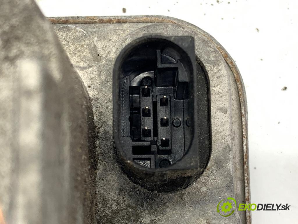 DODGE CALIBER liftback 2006 110 kW 1.8 1798 Škrtiaca klapka (Škrtiaca klapka)