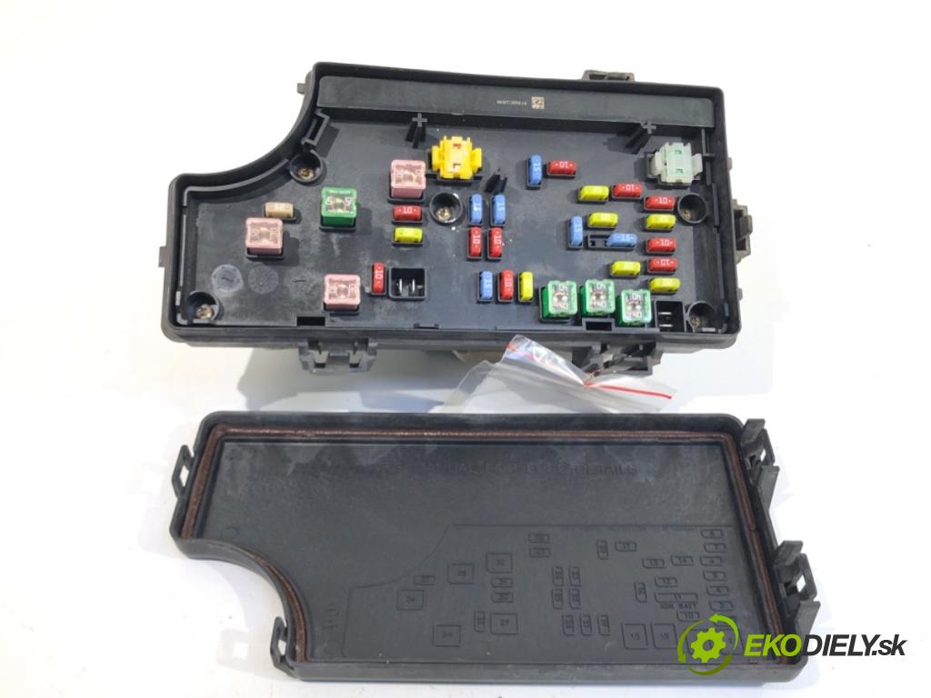 DODGE CALIBER liftback 2006 110 kW 1.8 1798 Modul BCM P04692169AG (Riadiaca jednotka ostatné)