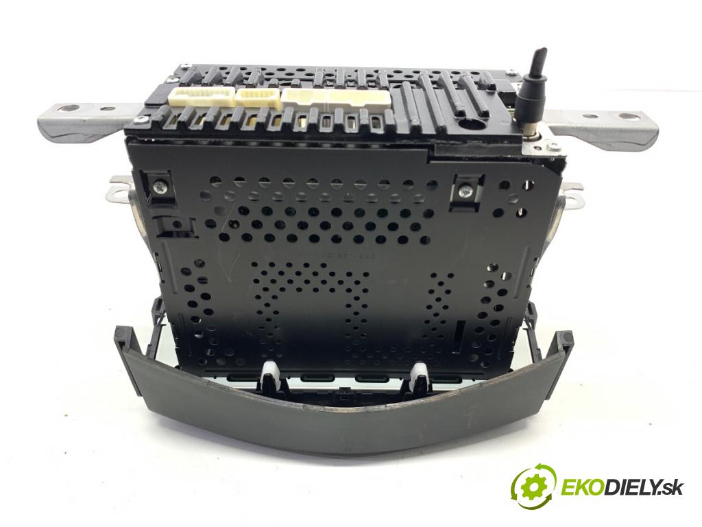 TOYOTA RAV 4 III SUV 2006 125 kW 2.4 4WD (ACA31, ACA33) 2362 RADIO 86120-42160 (Audio zariadenie)