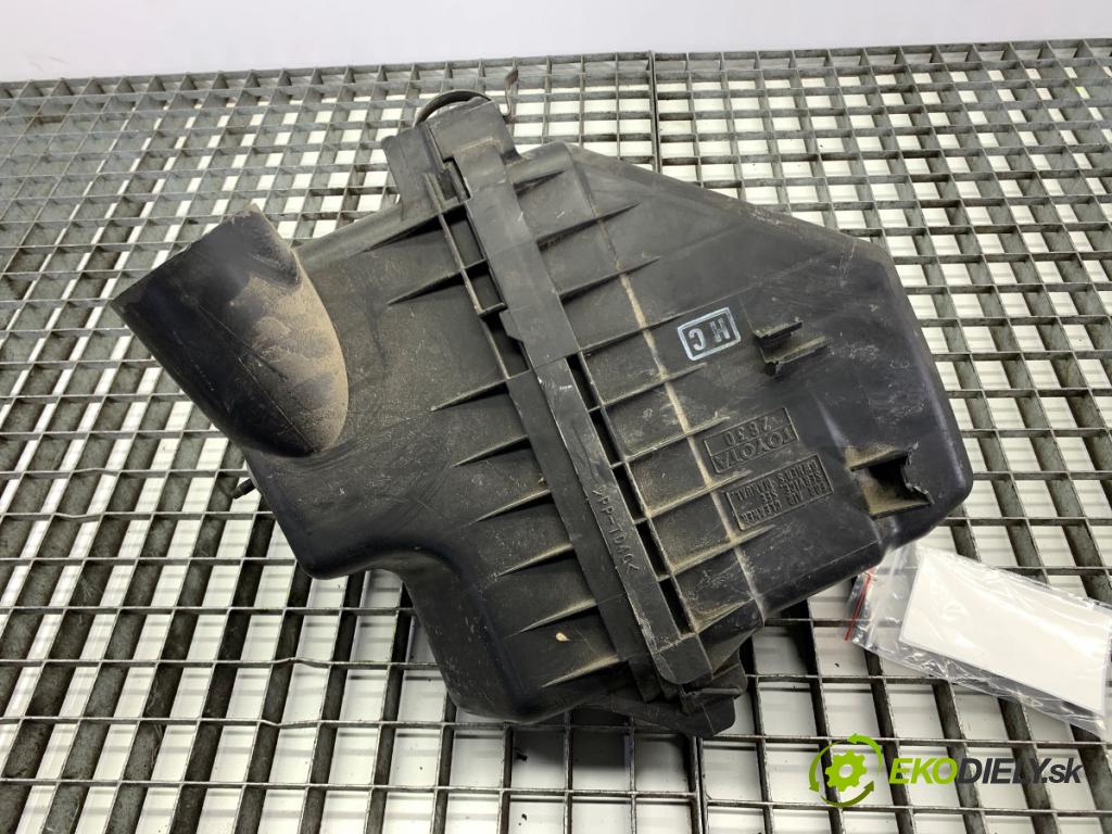 TOYOTA RAV 4 III SUV 2006 125 kW 2.4 4WD (ACA31, ACA33) 2362 Obal filtra vzduchu 100140-8270 (Obal vzduchového filtra)