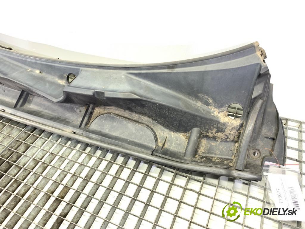 TOYOTA RAV 4 III SUV 2006 125 kW 2.4 4WD (ACA31, ACA33) 2362 Torpédo, plast pod čelné okno 55781-42070 (Torpédo (plast pod čelným sklom))