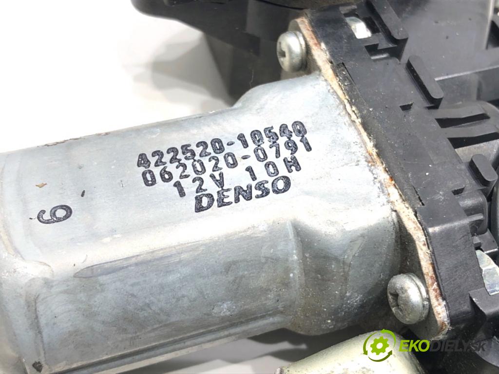TOYOTA RAV 4 III SUV 2006 125 kW 2.4 4WD (ACA31, ACA33) 2362 Mechanizmus okna ľavy predný 422520-10540