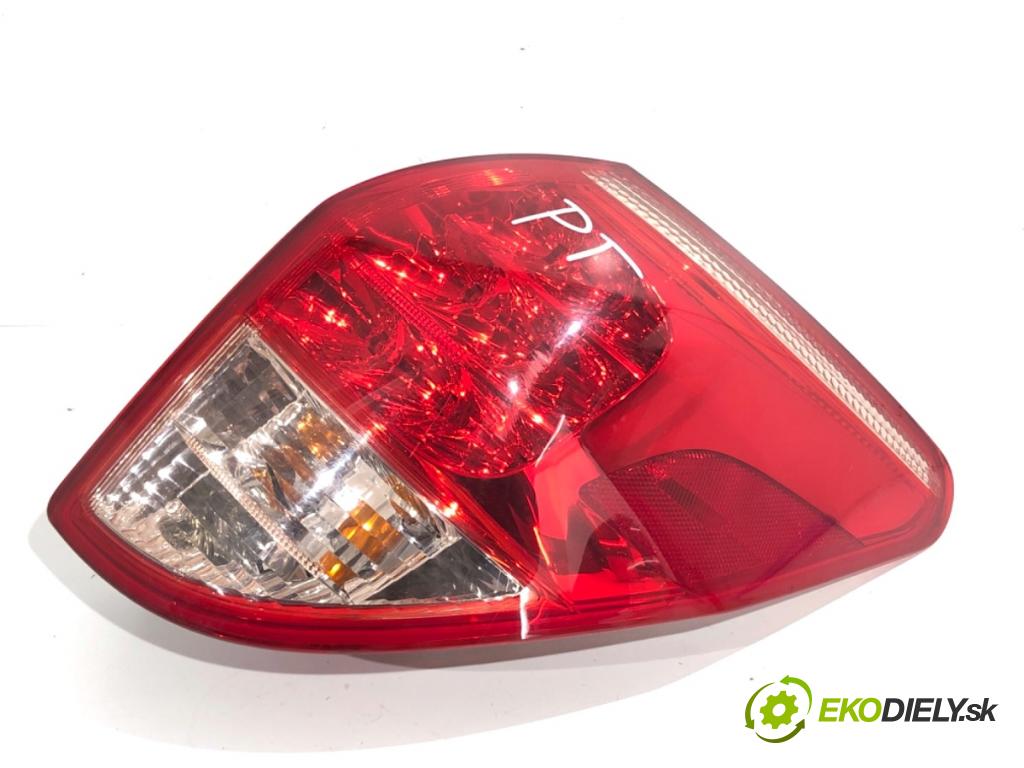 TOYOTA RAV 4 III SUV 2006 125 kW 2.4 4WD (ACA31, ACA33) 2362 světlo pravý zadní část 