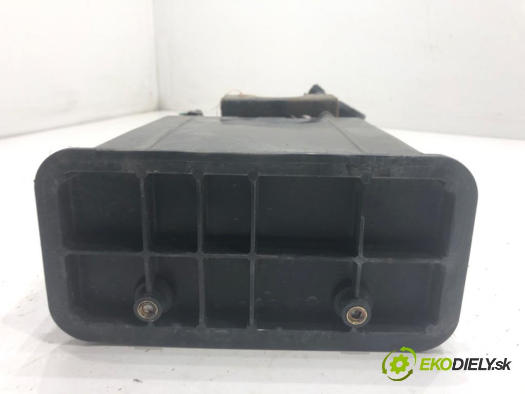 TOYOTA RAV 4 III SUV 2006 125 kW 2.4 4WD (ACA31, ACA33) 2362 filtr pylový 77740-42090