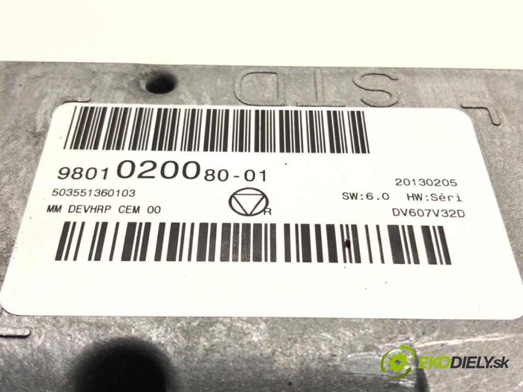 CITROEN C5 III Kombi 2013 120 kW 2.0 HDi 165 1997 Dislpej  (Prístrojová doska)