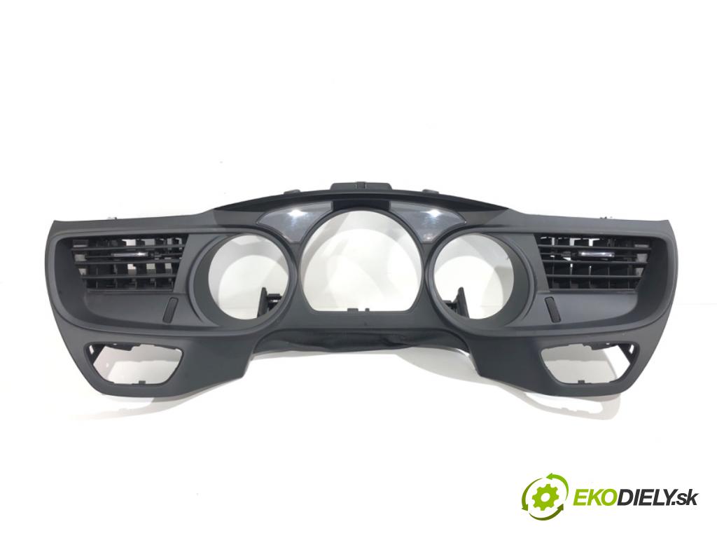 CITROEN C5 III Kombi 2013 120 kW 2.0 HDi 165 1997 lišty kryt 9686234077 9682386677 (Lišta)