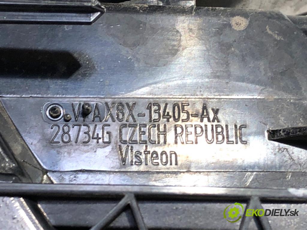 CITROEN C5 III Kombi 2013 120 kW 2.0 HDi 165 1997 světlo levý zadní část