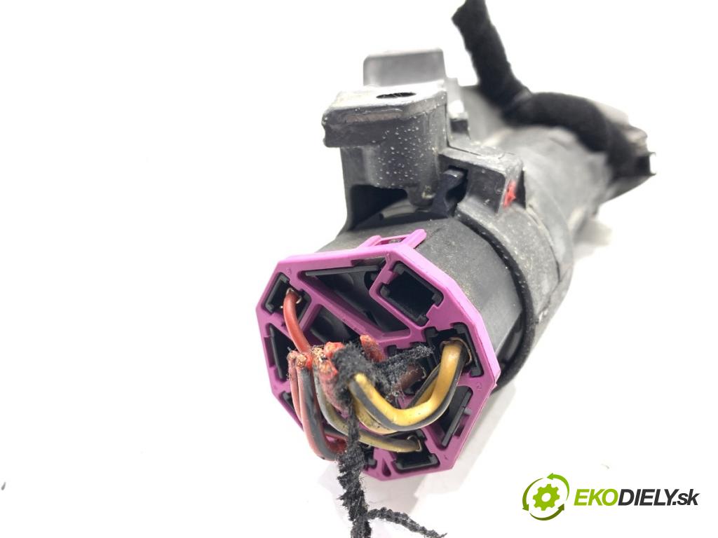 SKODA SUPERB I sedan 2003 96 kW 1.9 TDI 1896 spinačka 4B0905851 (Spínacia skrinka)