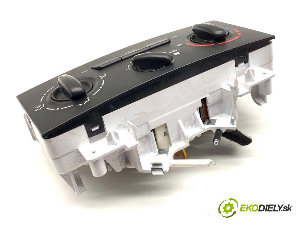 CITROEN BERLINGO II Nadwozie pełne/minivan 2016 73 kW 1.6 BlueHDi 100 1560 Panel ovládania kúrenia 9676532480 (Prepínacie páčky pod volantom)