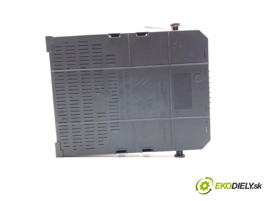 CITROEN BERLINGO II Nadwozie pełne/minivan 2016 73 kW 1.6 BlueHDi 100 1560 modul BSI 981218948002 (Pojistková skříňka)