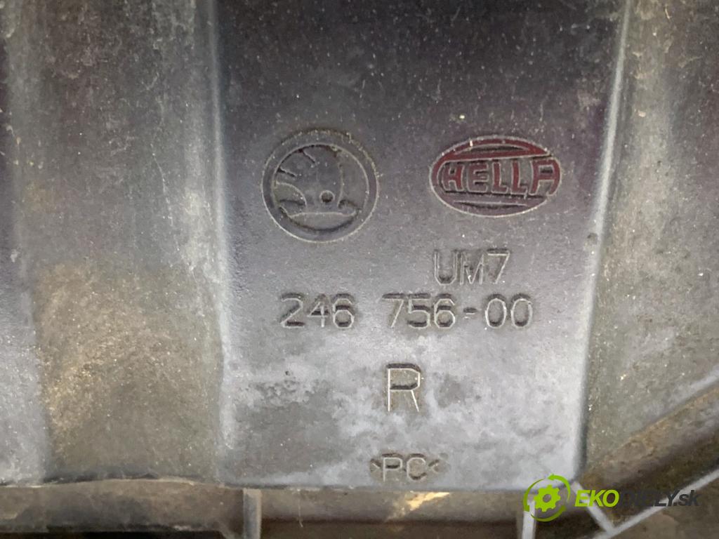 SKODA SUPERB I sedan 2003 96 kW 1.9 TDI 1896 světlomet pravý přední část