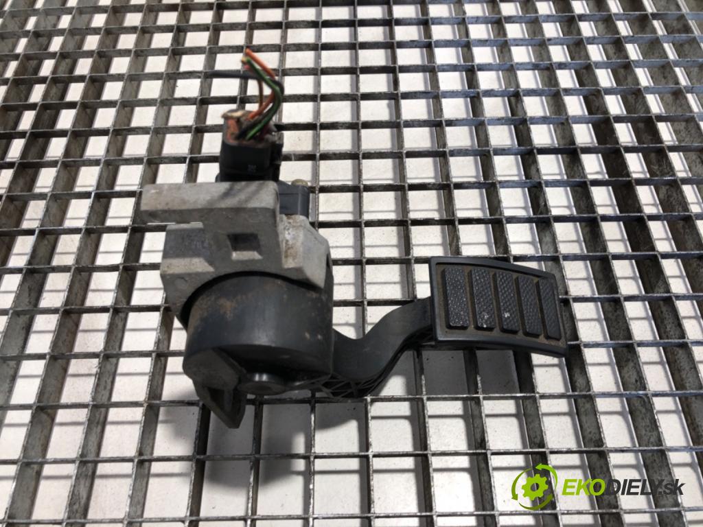 VOLVO FH Ciągnik siodłowy 2012 338 kW 460 338 kW [460 KM] olej napędowy 2005 - 2022 12800 Potenciometer plynu 21116879 (Potenciometer plynového pedálu)