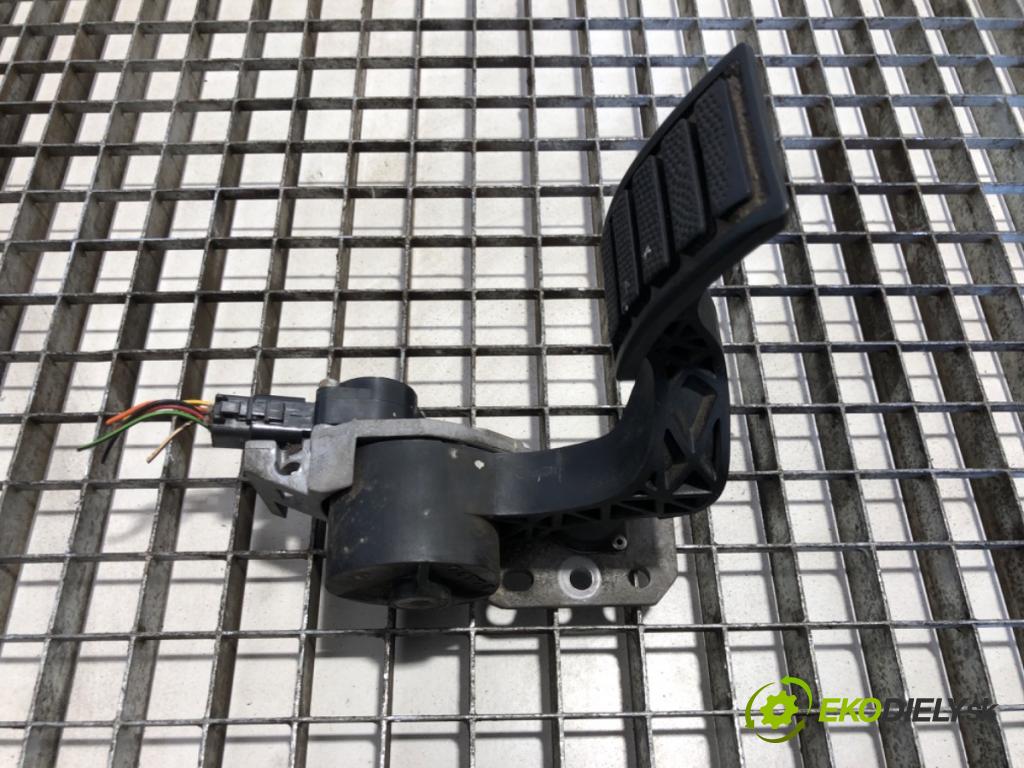 VOLVO FH Ciągnik siodłowy 2012 338 kW 460 338 kW [460 KM] olej napędowy 2005 - 2022 12800 Potenciometer plynu 21116879 (Potenciometer plynového pedálu)