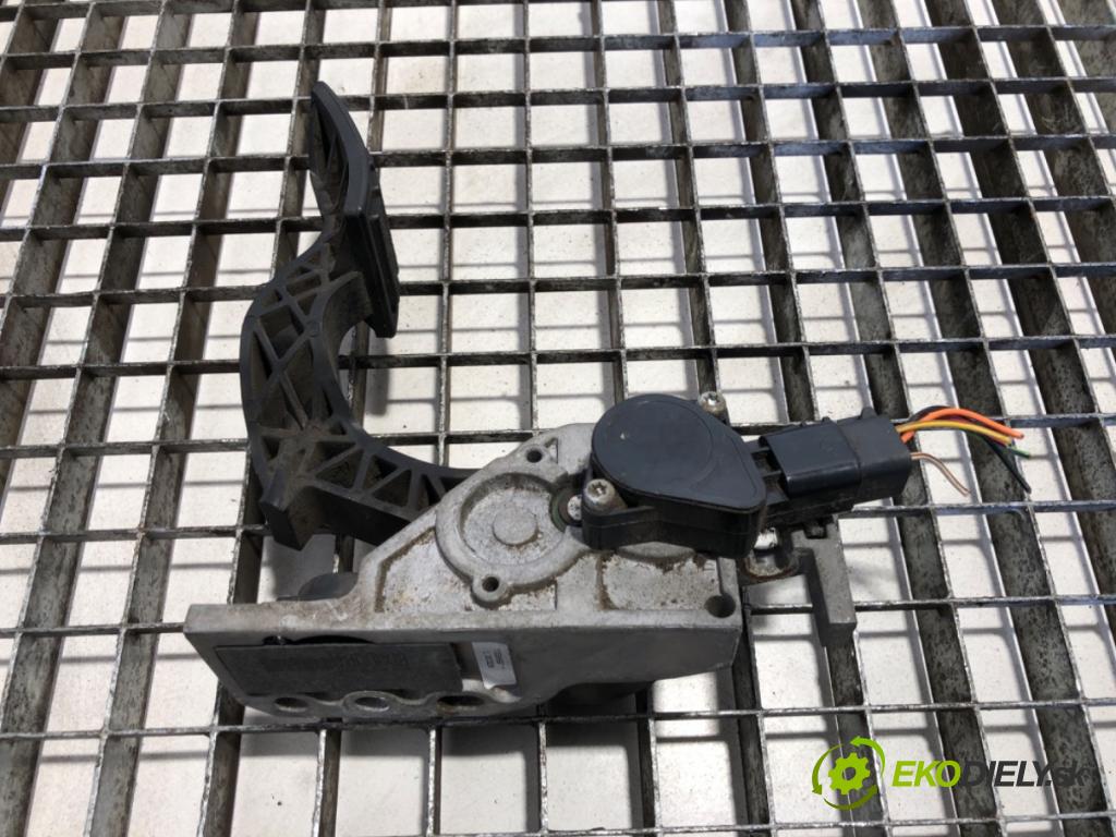 VOLVO FH Ciągnik siodłowy 2012 338 kW 460 338 kW [460 KM] olej napędowy 2005 - 2022 12800 Potenciometer plynu 21116879 (Potenciometer plynového pedálu)