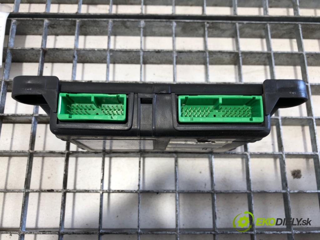 VOLVO FH Ciągnik siodłowy 2012 338 kW 460 338 kW [460 KM] olej napędowy 2005 - 2022 12800 riadiaca jednotka Motor 21427021 (Riadiaca jednotka)