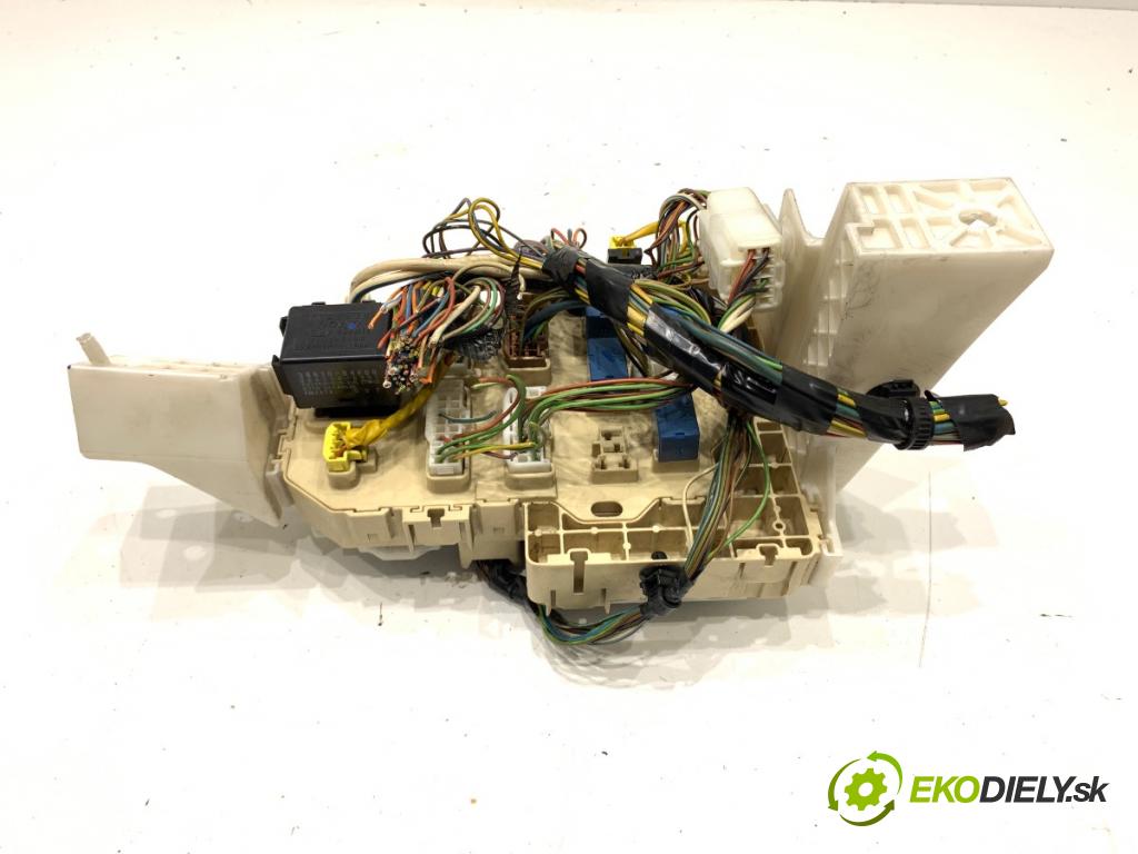 SUZUKI SX4 liftback 2008 79 kW 1.6 VVT 4x4 (RW 416) 1586 modul BSI 36770-79J70 (Pojistková skříňka)