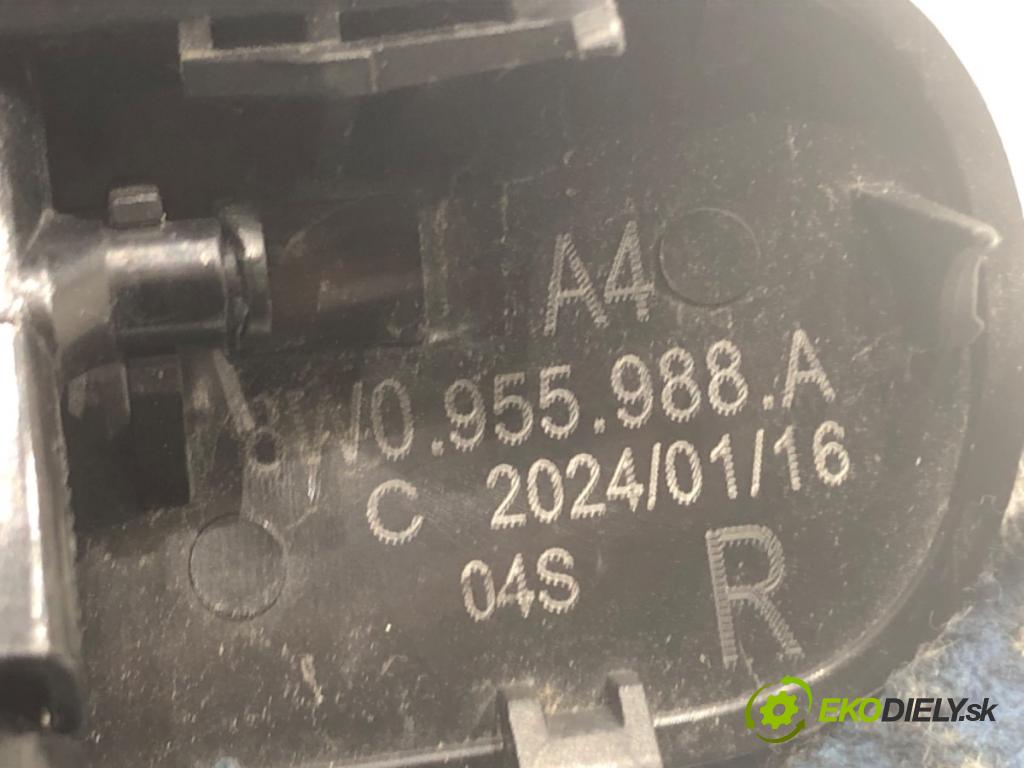 AUDI A4 B9 sedan 2024 110 kW 35 TFSI Mild Hybrid 1984 ostřikovače ostřikovačů oken 8W0955988A 8W0955987A