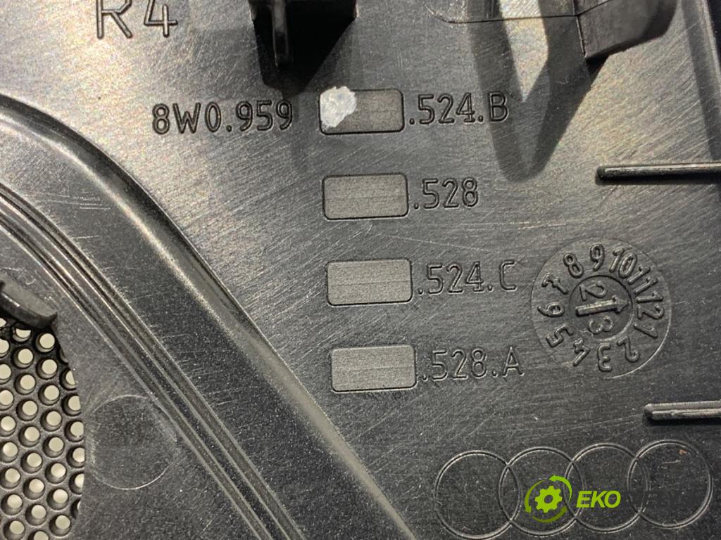 AUDI A4 B9 sedan 2024 110 kW 35 TFSI Mild Hybrid 1984 klika vnitřní pravý zadní část 8W0959524B