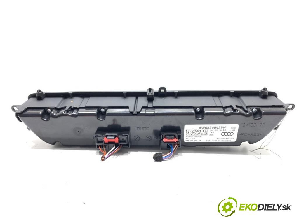 AUDI A4 B9 sedan 2024 110 kW 35 TFSI Mild Hybrid 1984 Panel ovládania kúrenia 8W0820043BN (Prepínacie páčky pod volantom)