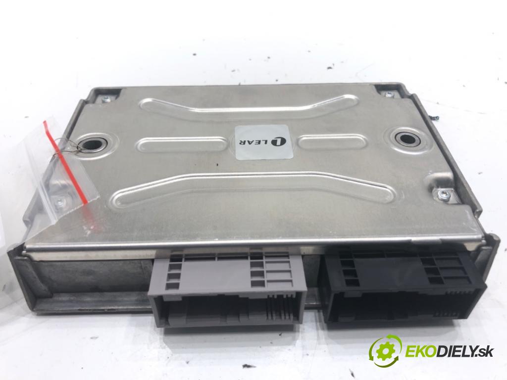 AUDI A4 B9 sedan 2024 110 kW 35 TFSI Mild Hybrid 1984 modul GATEWAY 8W0907468N