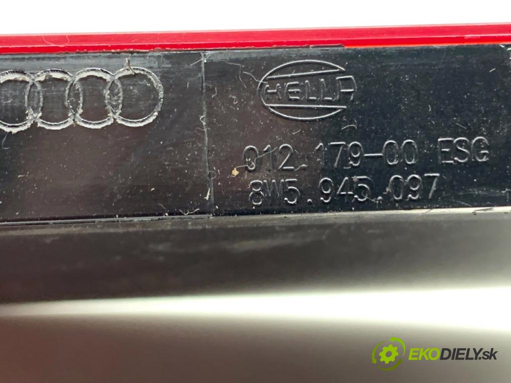 AUDI A4 B9 sedan 2024 110 kW 35 TFSI Mild Hybrid 1984 světlo brzdových světel 8W5945097