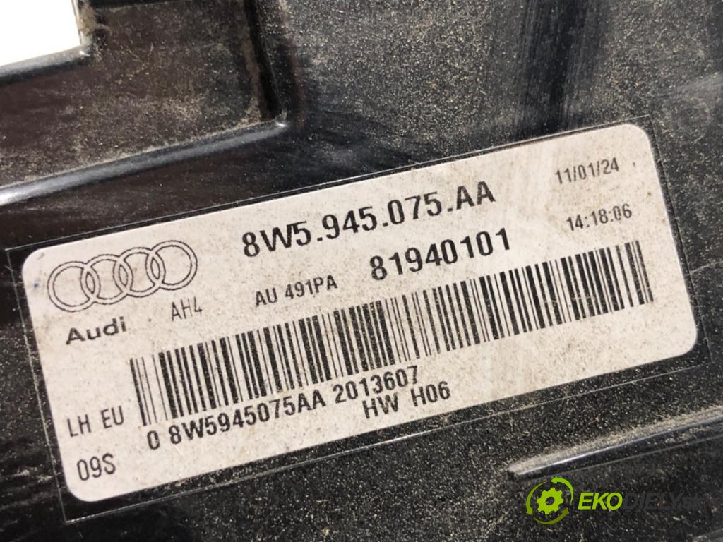 AUDI A4 B9 sedan 2024 110 kW 35 TFSI Mild Hybrid 1984 světlo zadní část levá strana vnitřní 8W5945075AA (Klika dveří ostatní)