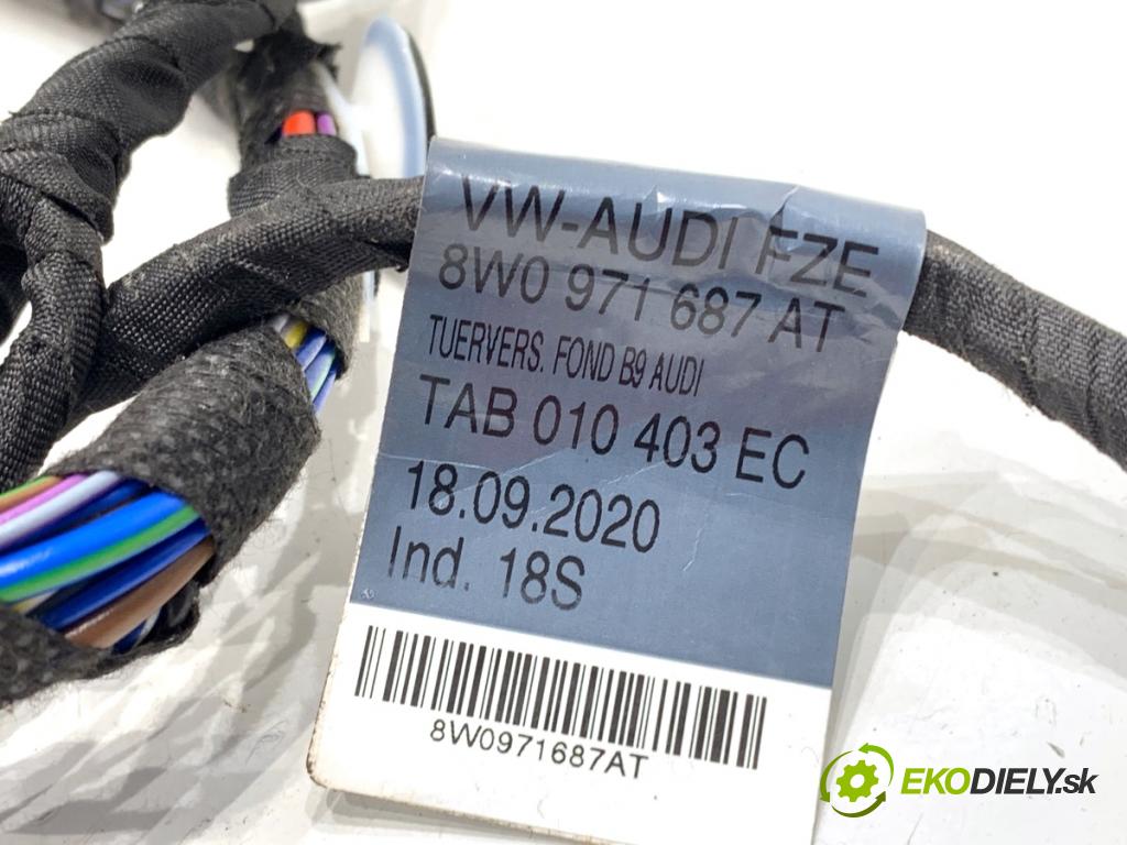 AUDI A4 B9 sedan 2024 110 kW 35 TFSI Mild Hybrid 1984 káblovačka dveře zadní část pravý TAB010403EC