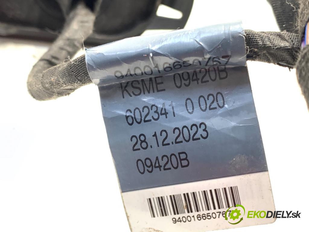 AUDI A4 B9 sedan 2024 110 kW 35 TFSI Mild Hybrid 1984 káblovačka dveře zadní část pravý TAB010403EC