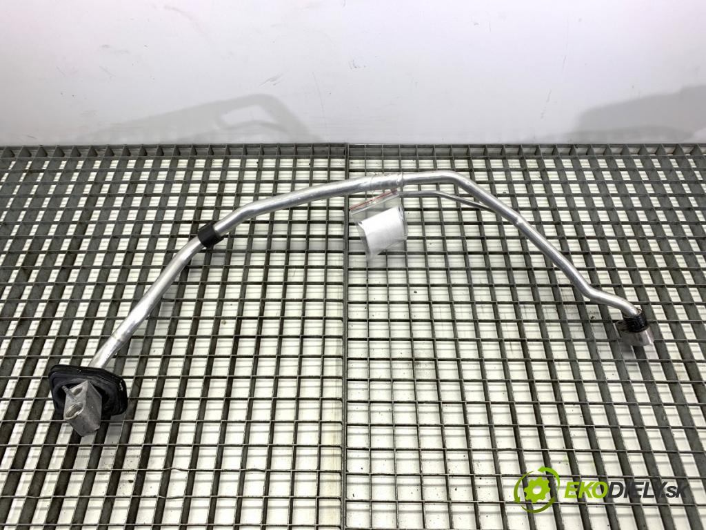 AUDI A4 B9 sedan 2024 110 kW 35 TFSI Mild Hybrid 1984 rúrka klimatizácie 8W0816738 (Rúrka klimatizácie)