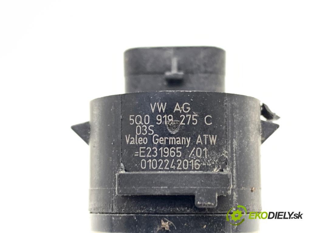 AUDI A4 B9 sedan 2024 110 kW 35 TFSI Mild Hybrid 1984 snímač PDC 5Q0919275C