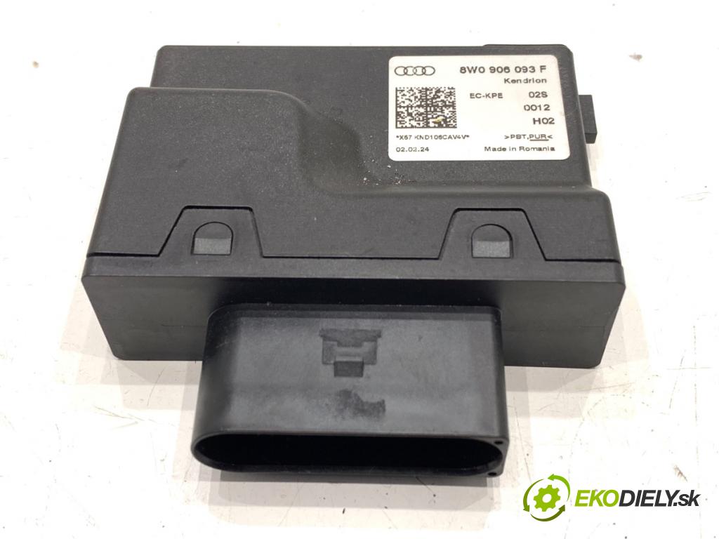 AUDI A4 B9 sedan 2024 110 kW 35 TFSI Mild Hybrid 1984 modul pumpy paliva 8W0906093F