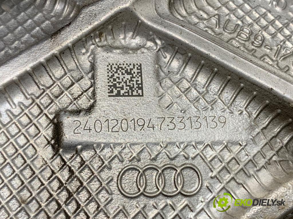 AUDI A4 B9 sedan 2024 110 kW 35 TFSI Mild Hybrid 1984 držák motora levá strana 8W0399295E (Držák motoru)