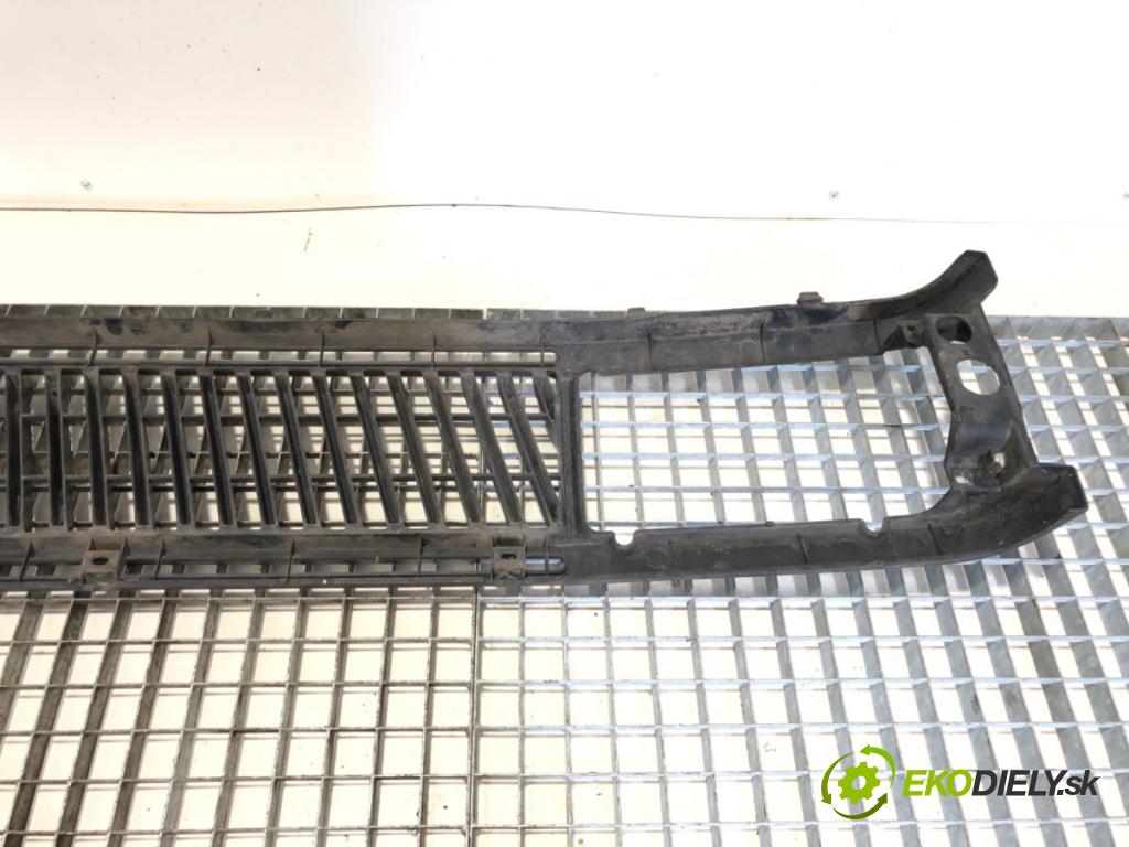 FIAT DUCATO I Platforma / podwozie 1993 70 kW 2.5 TD 2500 mřížka maska  (Přední mřížka (maska chladiče))
