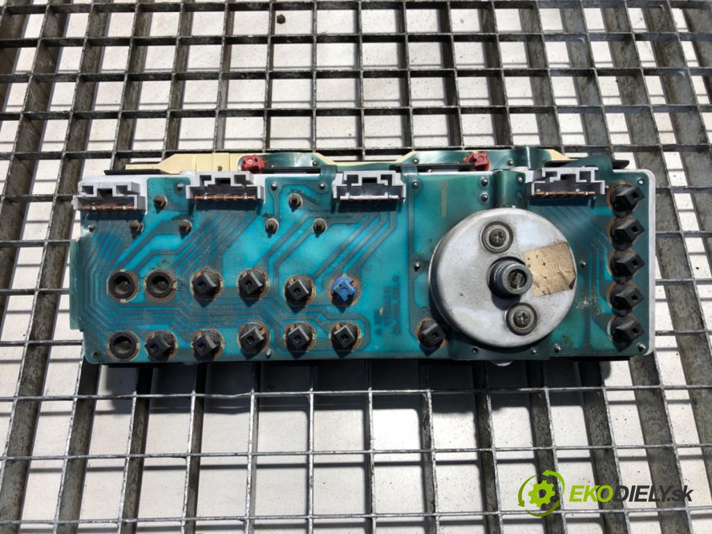 FIAT DUCATO I Platforma / podwozie 1993 70 kW 2.5 TD 2500 Prístrojovka  (Prístrojová doska)