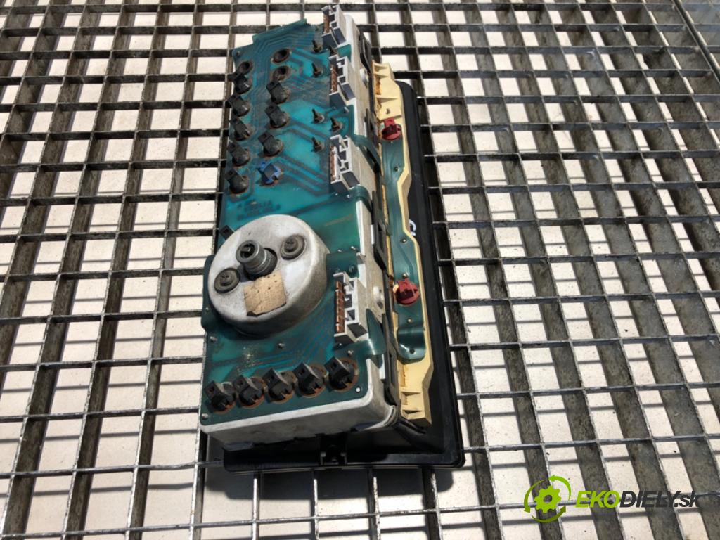 FIAT DUCATO I Platforma / podwozie 1993 70 kW 2.5 TD 2500 Prístrojovka (Prístrojová doska)