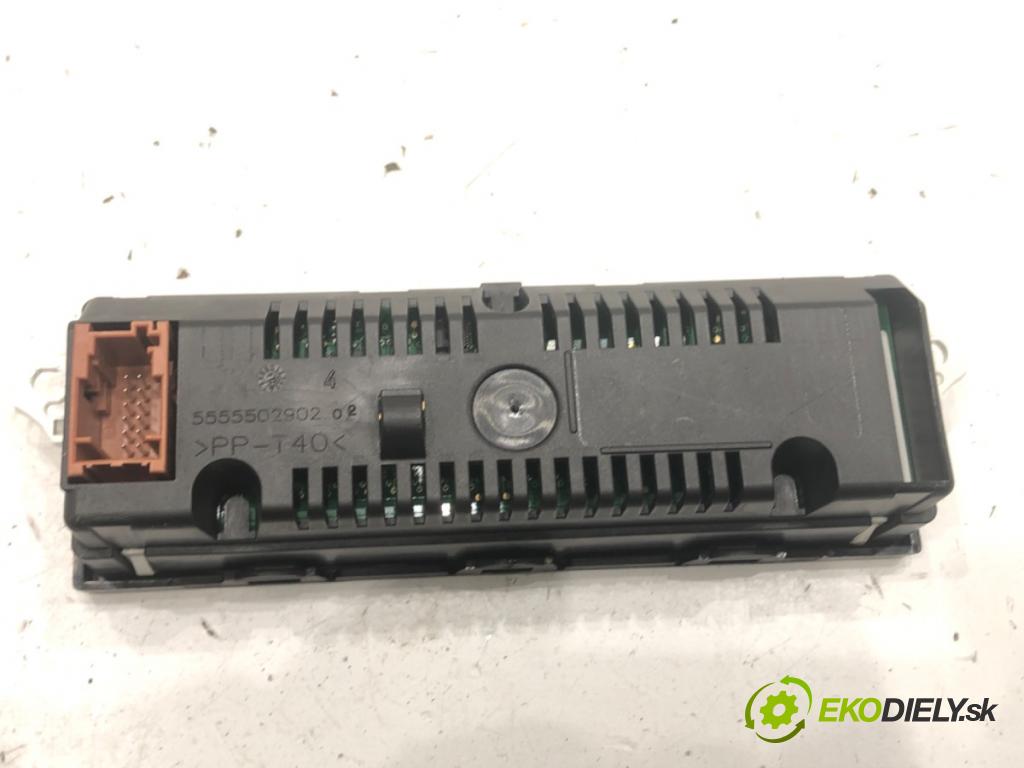 CITROEN C3 II liftback 2012 54 kW 1.4 1360 Dislpej 5555502902 (Prístrojová doska)