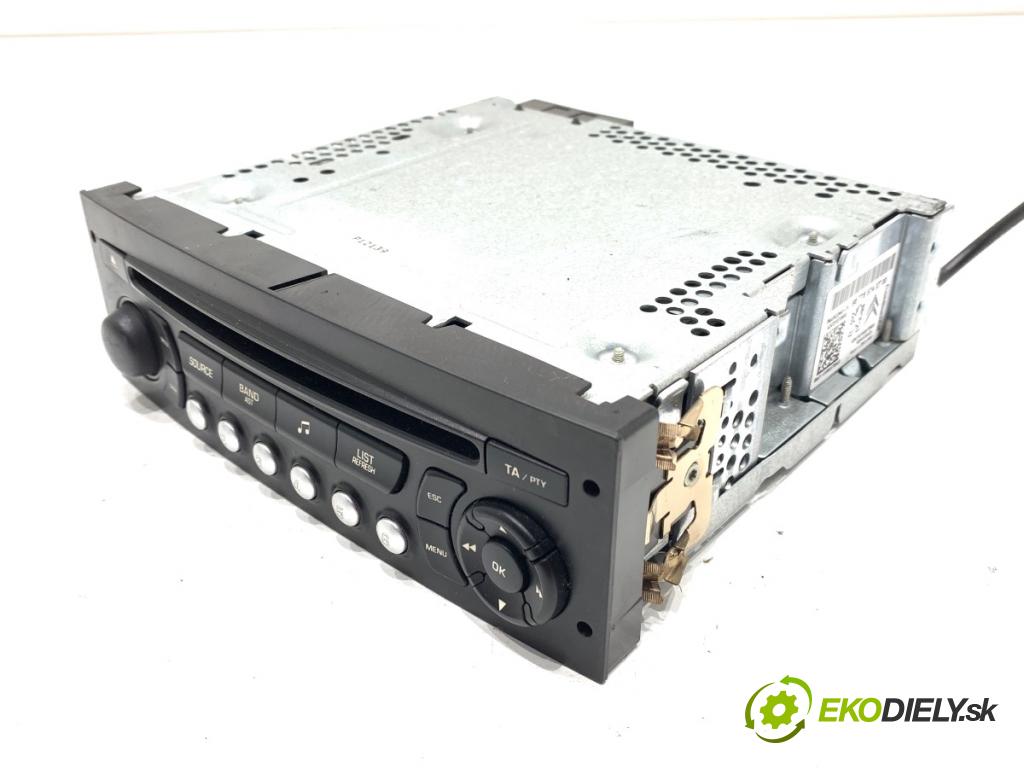 CITROEN C3 II liftback 2012 54 kW 1.4 1360 RADIO 96775574XT (Audio zariadenie)