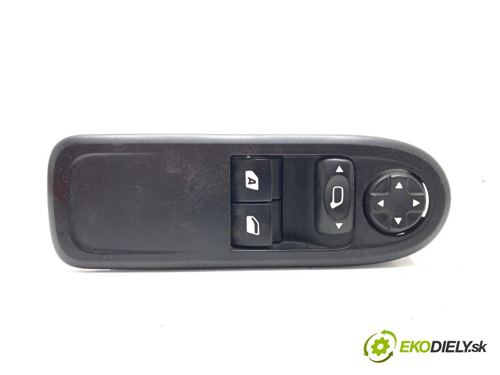 CITROEN C3 II liftback 2012 54 kW 1.4 1360 Prepínač okien 96637530XT (Prepínacie páčky pod volantom)