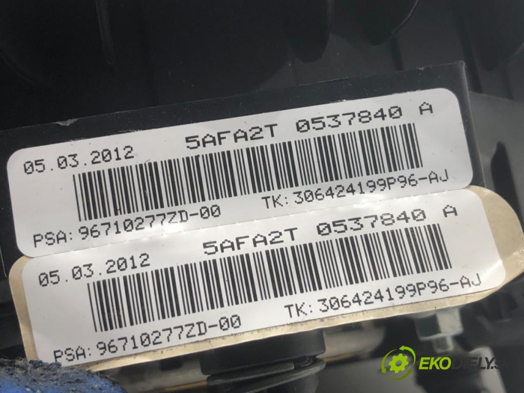 CITROEN C3 II liftback 2012 54 kW 1.4 1360 AirBag volantu 96710277ZD (Airbag)