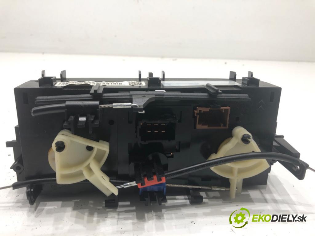 CITROEN C3 II liftback 2012 54 kW 1.4 1360 Panel ovládania kúrenia  (Prepínacie páčky pod volantom)