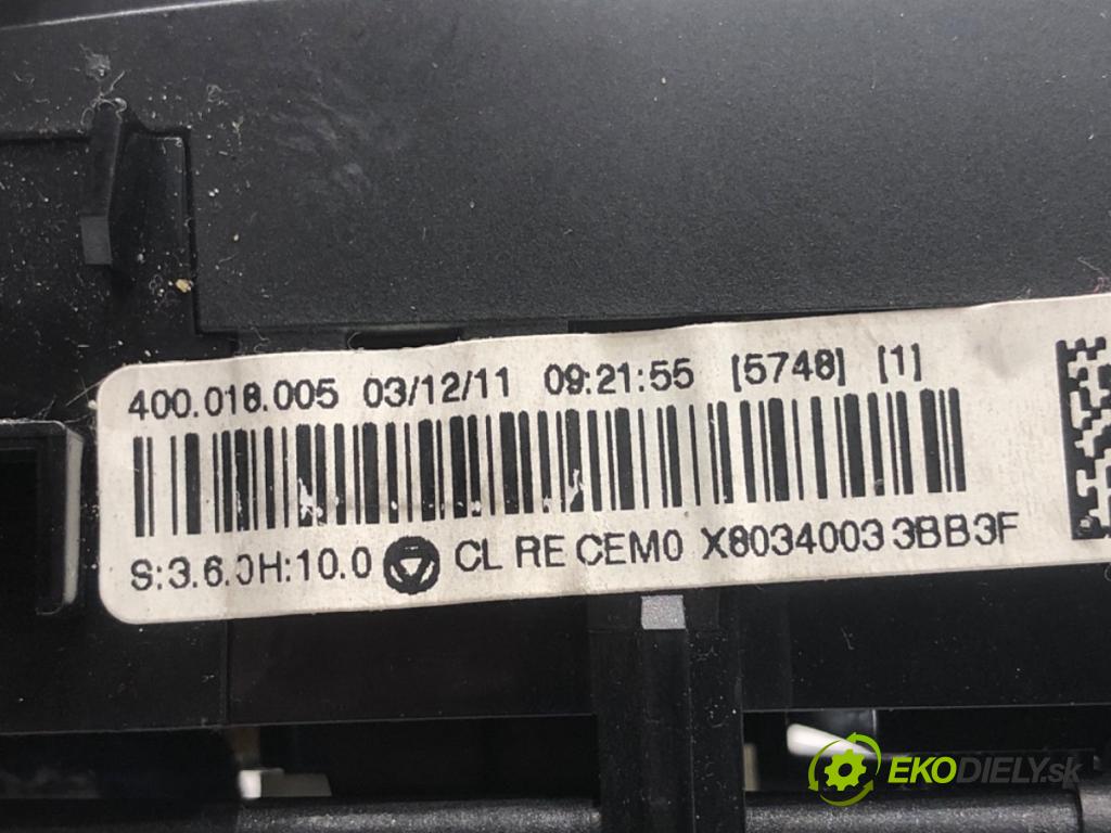 CITROEN C3 II liftback 2012 54 kW 1.4 1360 Panel ovládania kúrenia  (Prepínacie páčky pod volantom)