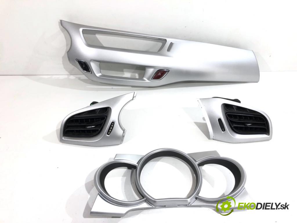 CITROEN C3 II liftback 2012 54 kW 1.4 1360 lišty kryt 9685748777 96857498ZD (Lišta)