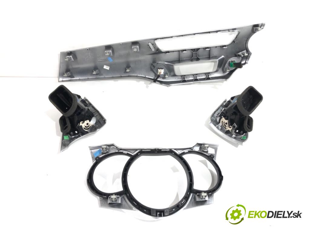 CITROEN C3 II liftback 2012 54 kW 1.4 1360 lišty kryt 9685748777 96857498ZD (Lišta)