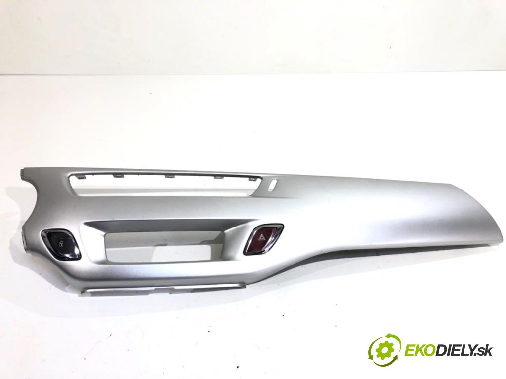 CITROEN C3 II liftback 2012 54 kW 1.4 1360 lišty kryt 9685748777 96857498ZD (Lišta)