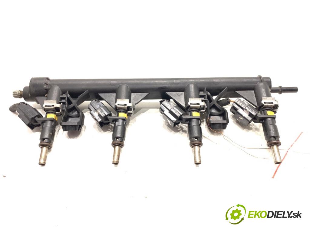 CITROEN C3 II liftback 2012 54 kW 1.4 1360 Lišta vstrekovacia 7575645 (Vstrekovacia lišta)