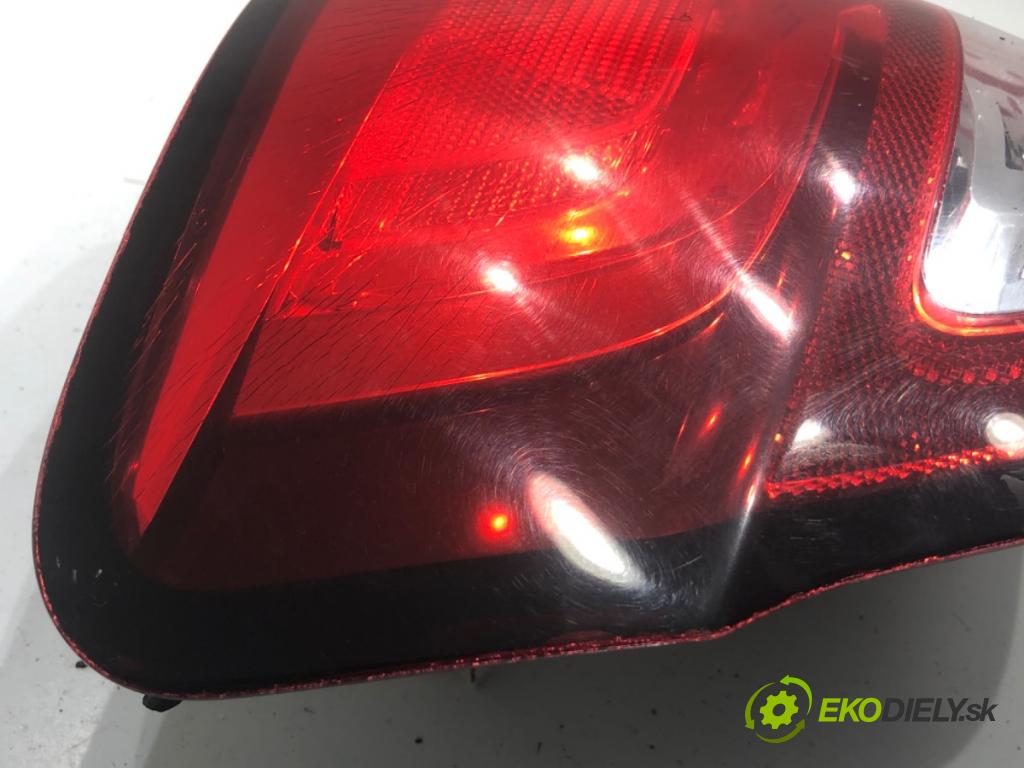 CITROEN C3 II liftback 2012 54 kW 1.4 1360 světlo levý zadní část 9673805480