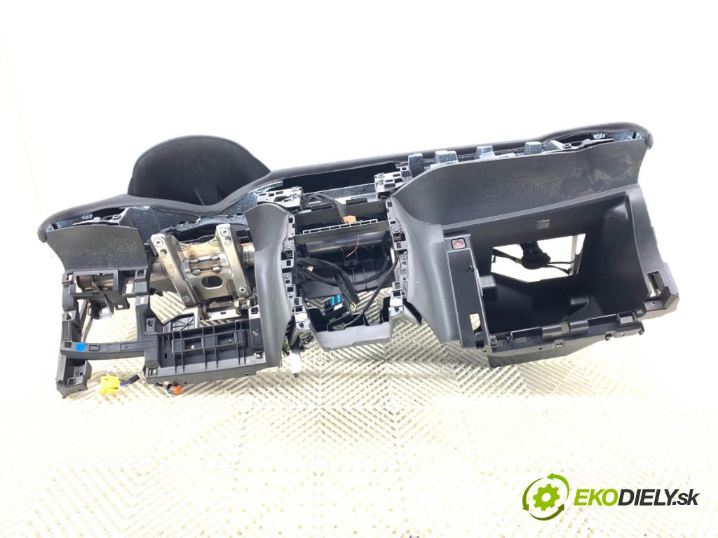 CITROEN C3 II liftback 2012 54 kW 1.4 1360 Palubná doska VANKÚŠ: spolujazdca