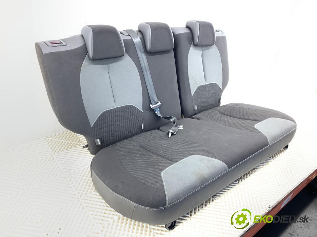 CITROEN C3 II liftback 2012 54 kW 1.4 1360 Sedadlo druhý rad
